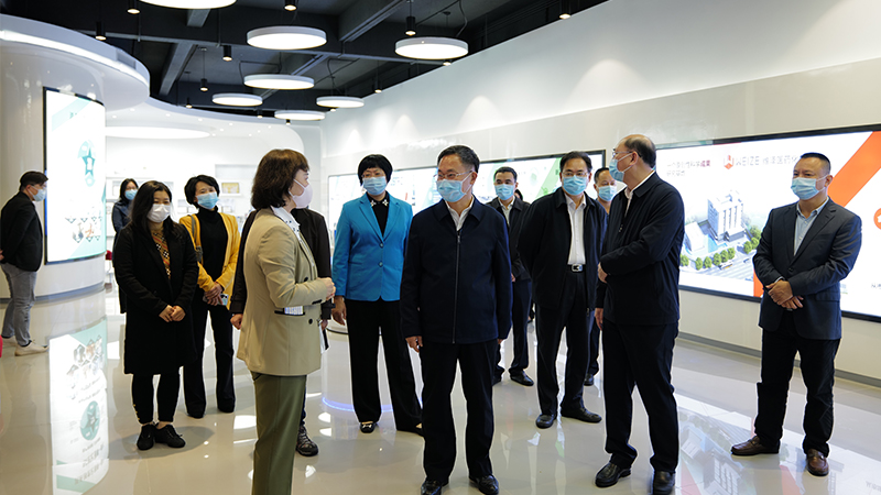 汕頭市人大常委會(huì)調(diào)研洛斯特制藥